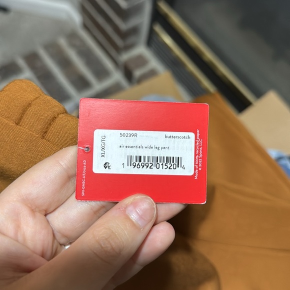 SPANX AIR ESSENTIALS SET - Picture 6 of 6